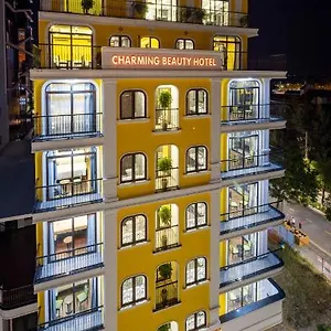 Charming Beauty Дананг